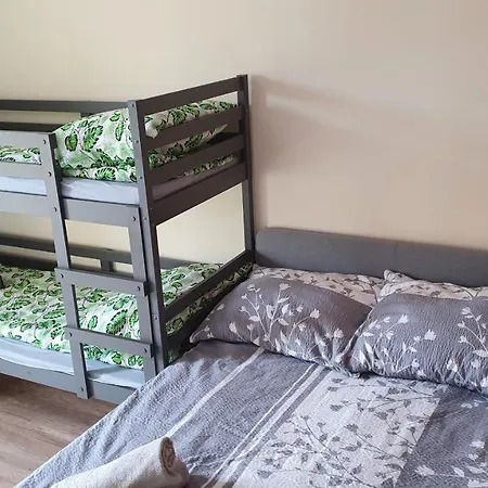 Apartament I Pokoje U Dany I Piotra Zator